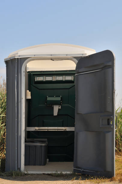 Best Sanitation services for porta potties  in Fish Hawk, FL